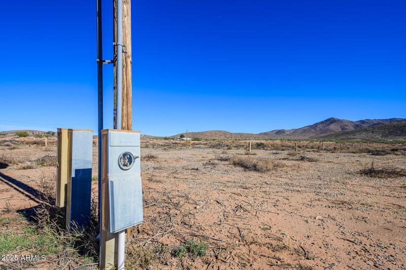 022 - 2909 E. Country Club Drive