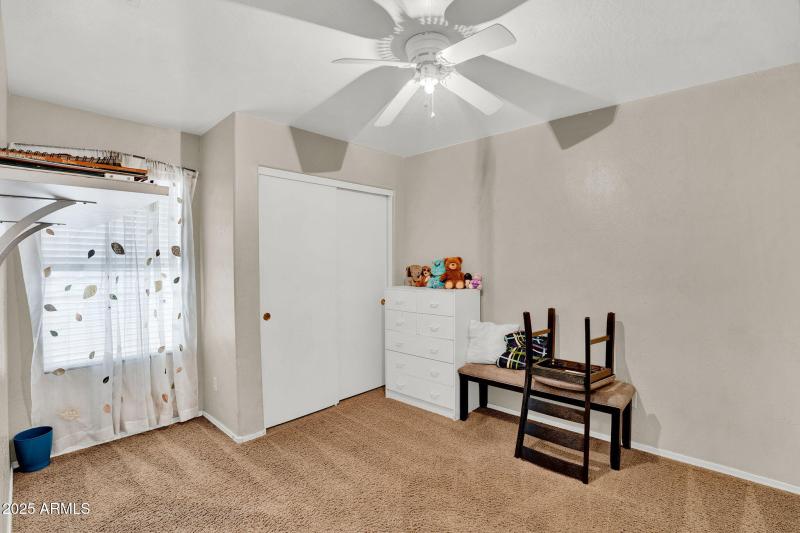 18-web-or-mls-16629 S 44th Pl-20