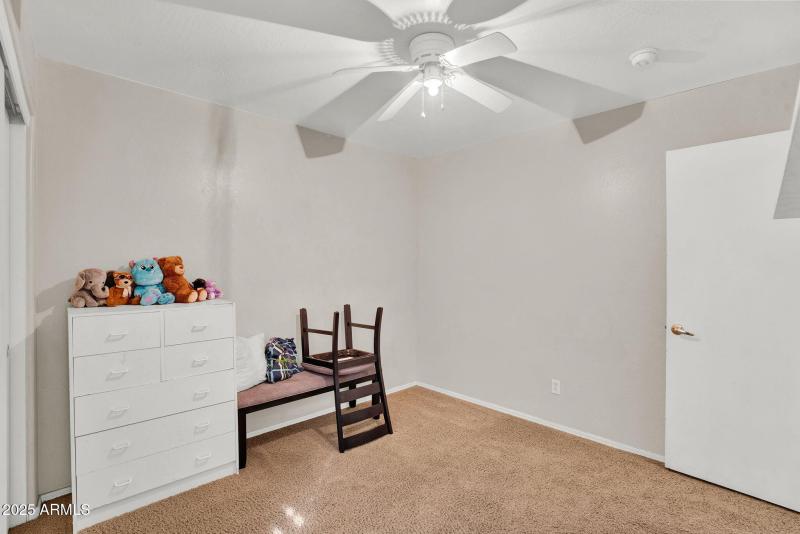 19-web-or-mls-16629 S 44th Pl-21