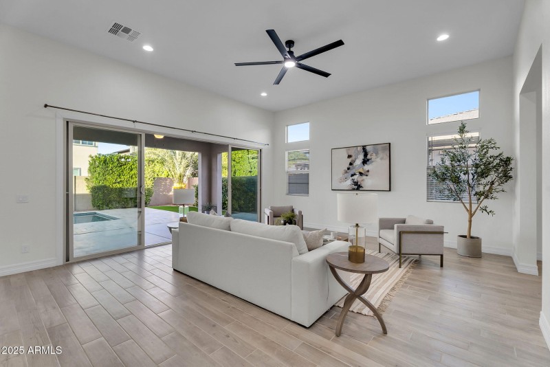 17-web-or-mls-Arabian-15