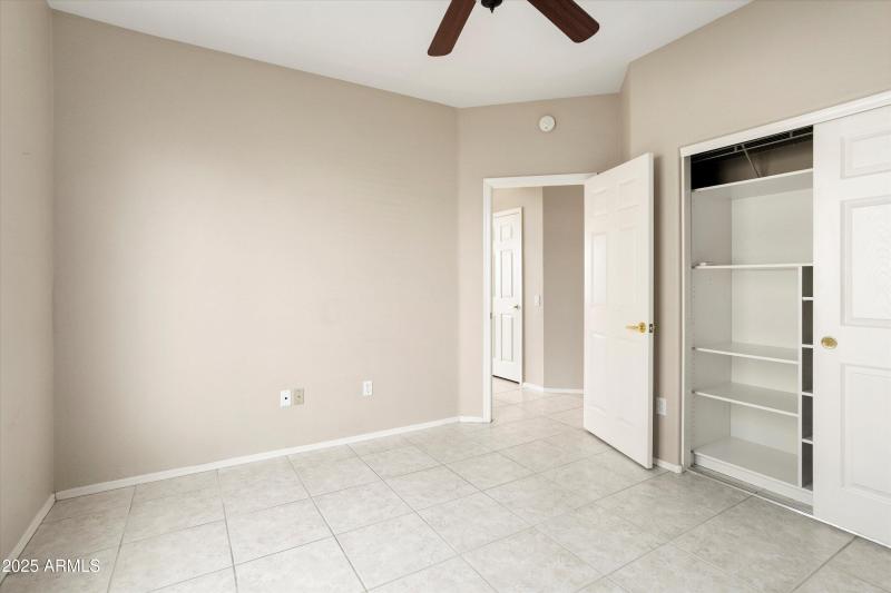 26-19722 N Regents Park Dr