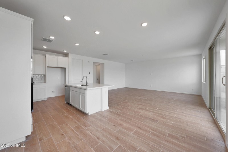 PHX_Landmarke_Lot 1044_Lagoon_790_Dining