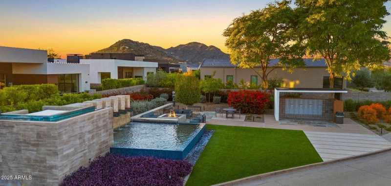 87-web-or-mls-TWILIGHT DRONE4