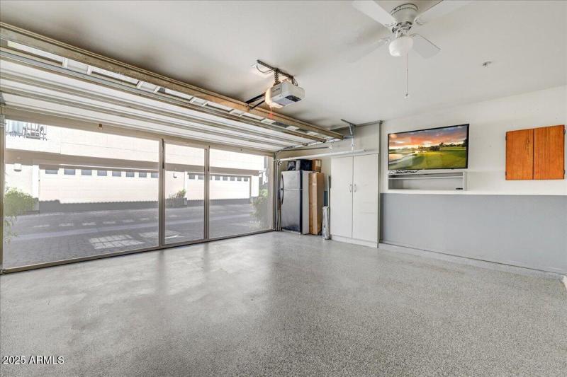 12-Screened In Garage