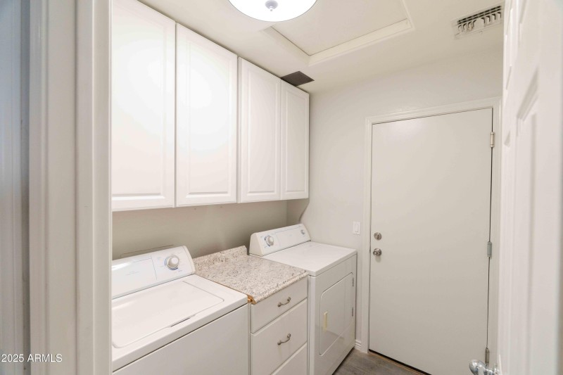 Photo Nov 30 2025, 9 43 11 PM