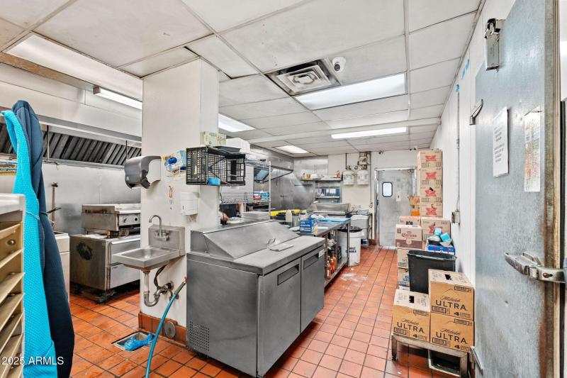 5037 W Thomas Rd - 24