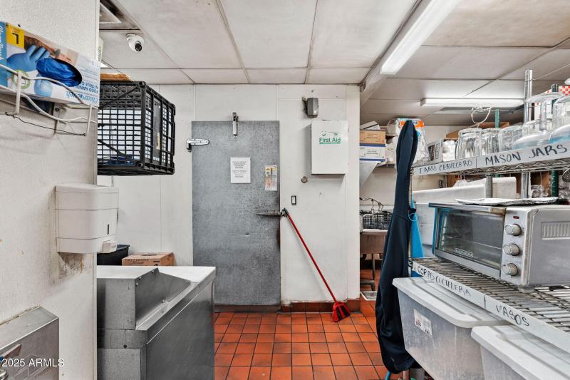 5037 W Thomas Rd - 25