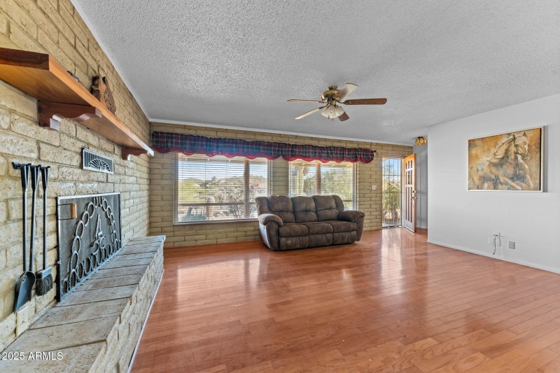 9-web-or-mls-DSC01334