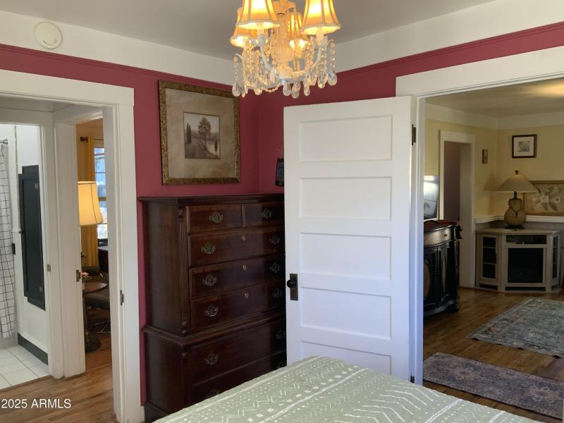 1D94376E-A745-4EA8-96E8-4C341BBA7B49