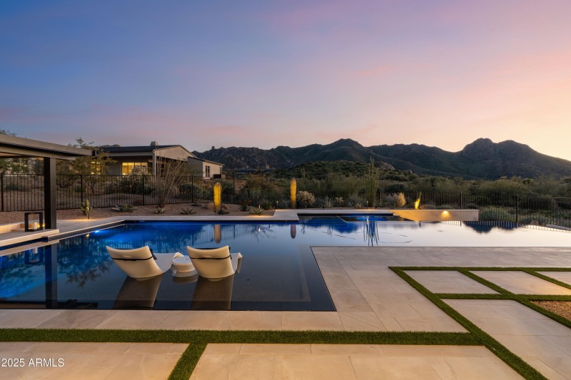 6-print-23962-n-123rd-pl