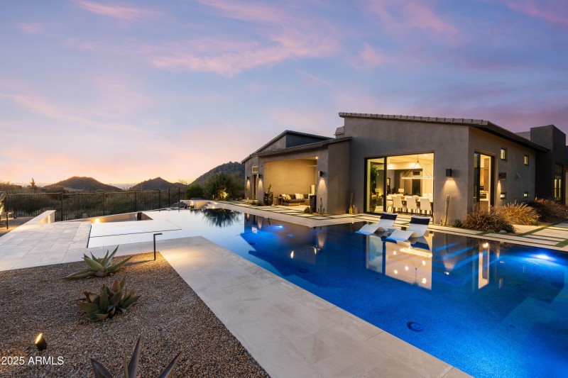 11-print-23962-n-123rd-pl