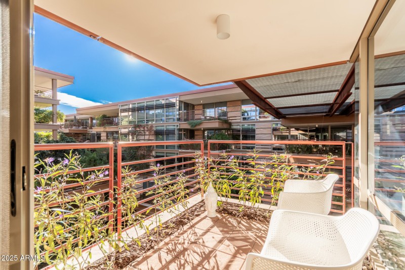 Large Balconies & Amazing Views