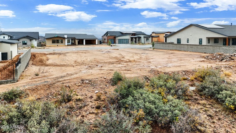 14-Lot Photo (4) (2)