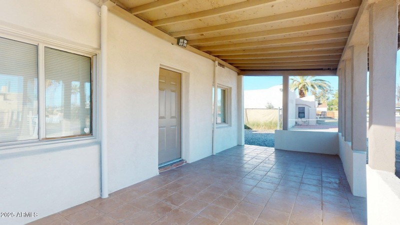 2224-N-24th-Pl-12032025_222730