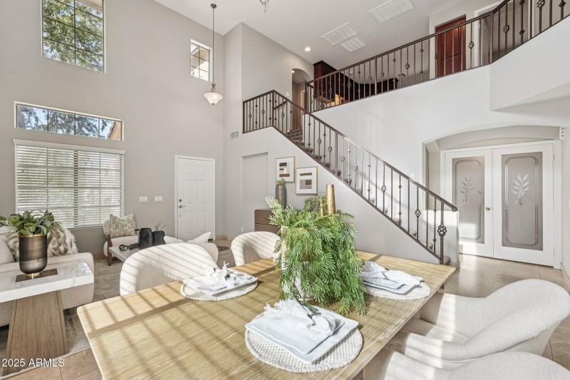 15-web-or-mls-N 63rd Dr-S0412-015