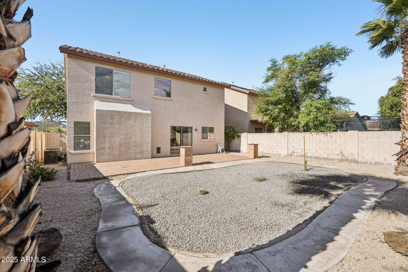 46-web-or-mls-N 63rd Dr-S0412-046