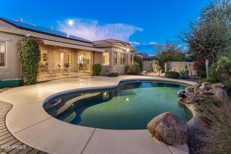 12345 W Dove Wing Way-79