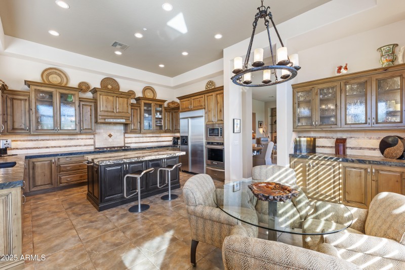 Kitchen/Casual Dining