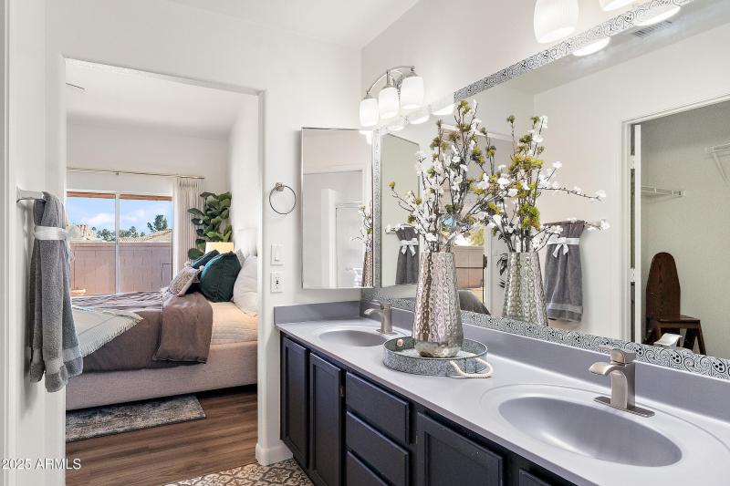 PRIMARY SUITE BATHROOM