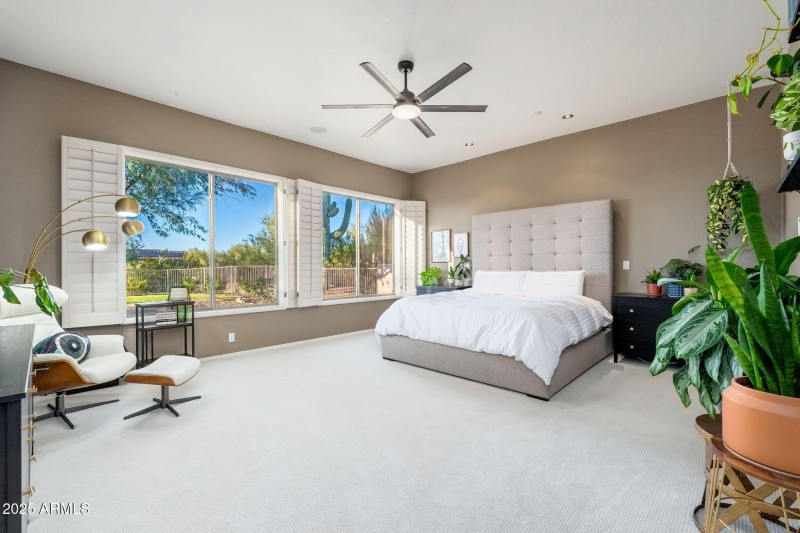 5744 E Hedgehog Pl - 22