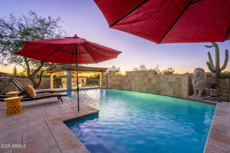 5744 E Hedgehog Pl - 67