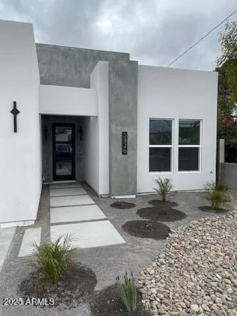 b4864ee9b176a0715e713035815ebae0-uncropp