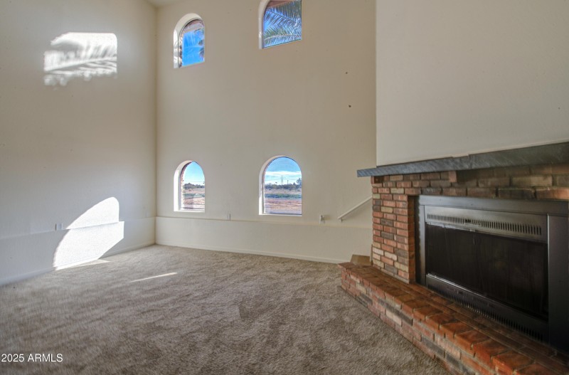 Living Room #1-pic 4