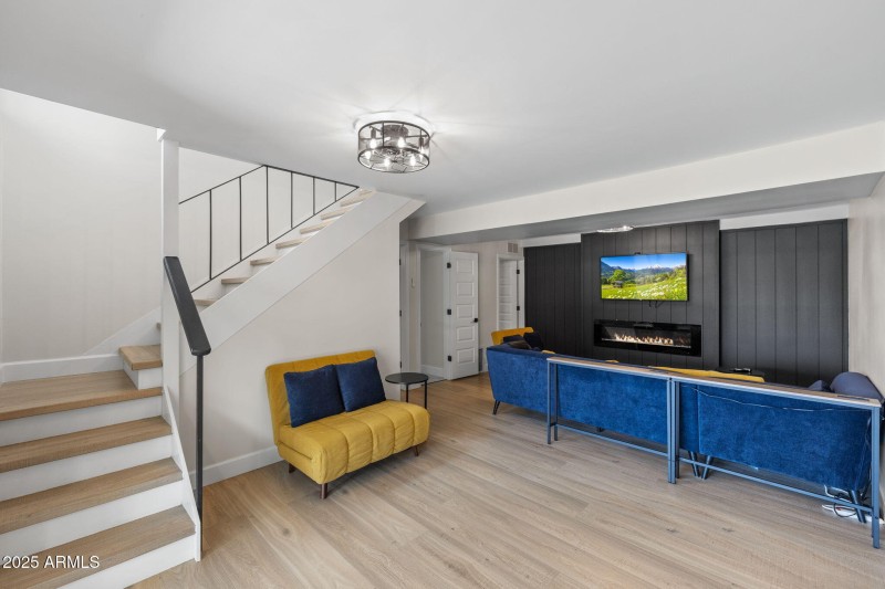 25-web-or-mls-6C1A3490