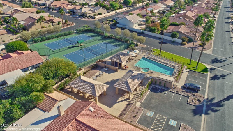 101A Ironwood Tennis and Pool