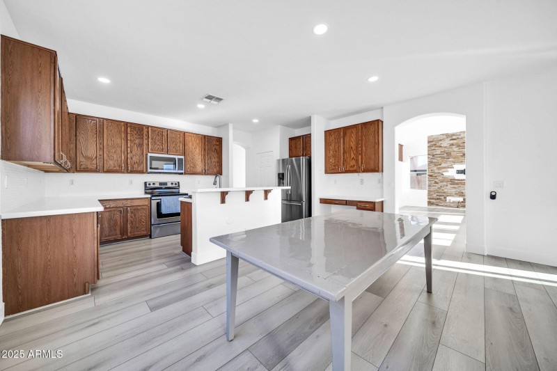 16529 W Saguaro Ln-18