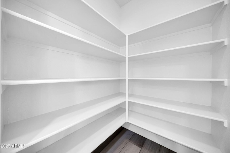 16529 W Saguaro Ln-20