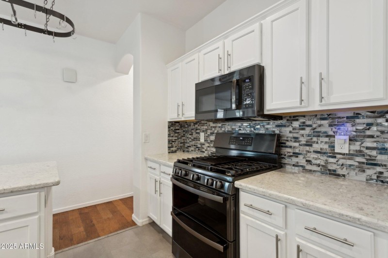 Double Oven - Gas Cooktop