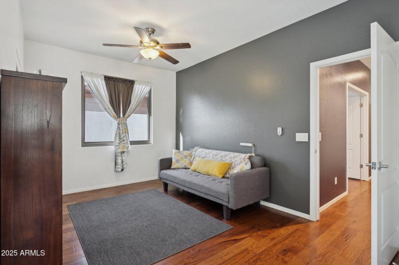 Primary Bedroom Flex Space/Sitting Area