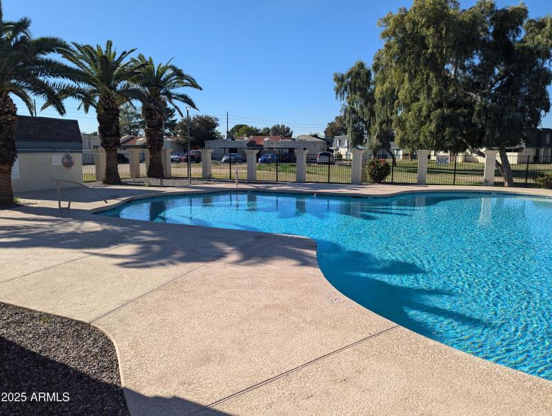 PXL_20251202_172458225