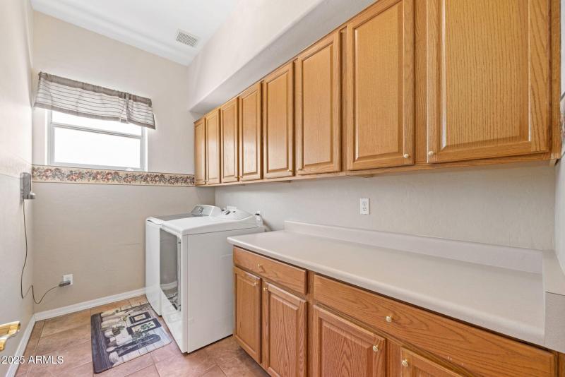 34-web-or-mls-17607-w-eagle-dr