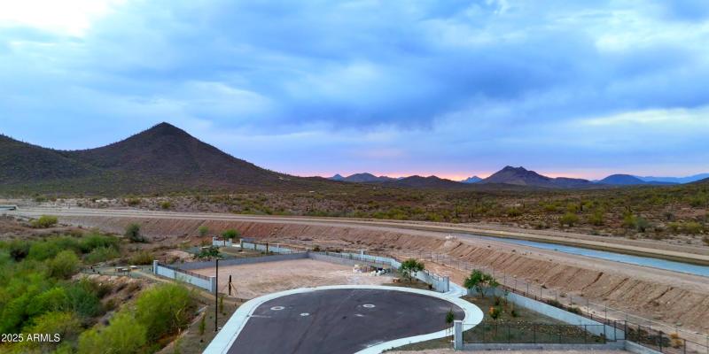 The Buttes at Mystic Drone Video May 202