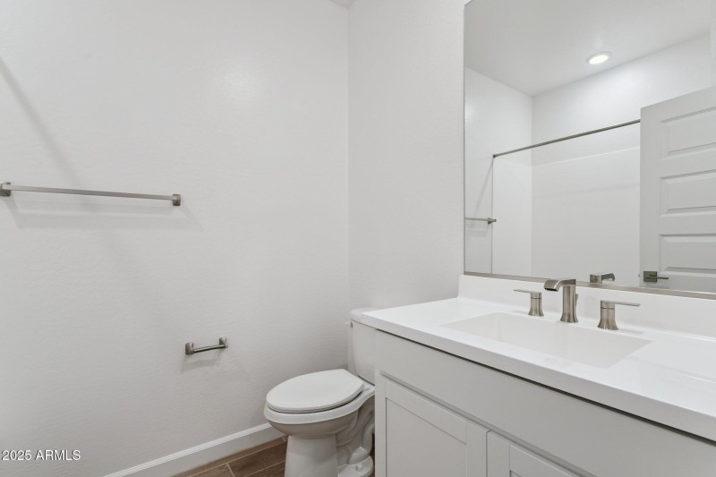 28-web-or-mls-2313-s-125th-dr-lot-156