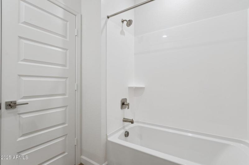 29-web-or-mls-2313-s-125th-dr-lot-156