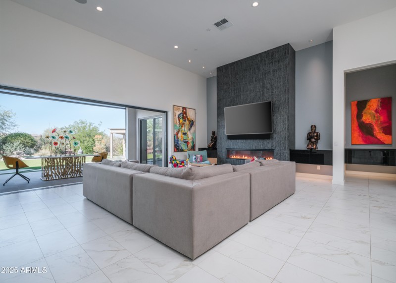 No small spaces, room for all