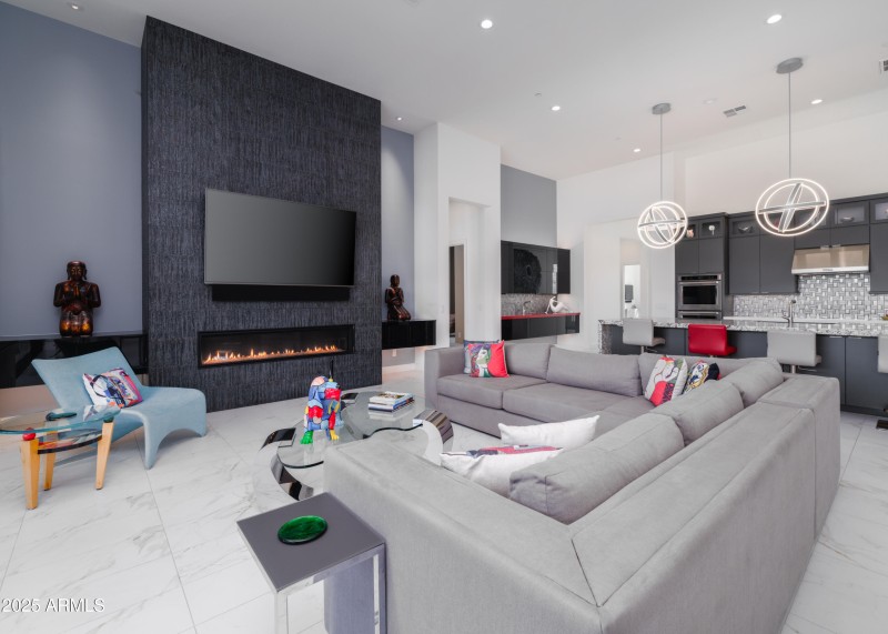 Seamless inside out integrations