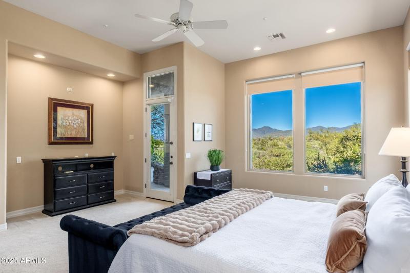 9726 E Cavalry Dr - 29