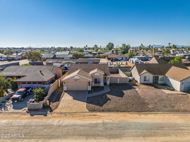 7-web-or-mls-8735 W Pineveta Dr-7