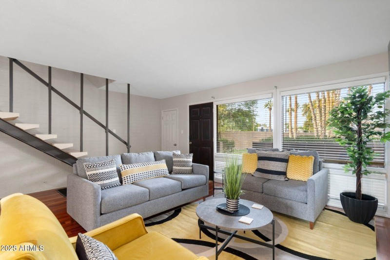 20230207224759087522000000-o