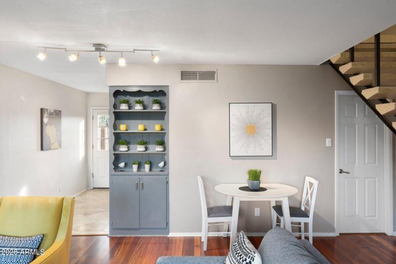 20230207224806771286000000-o