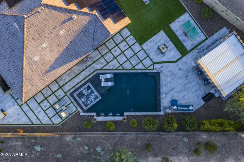 Frone View of backyard