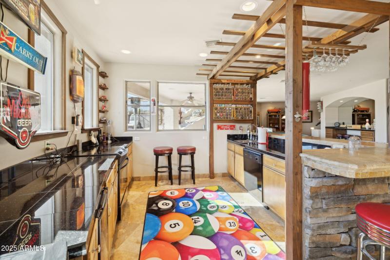 Gameroom Bar & Kitchen