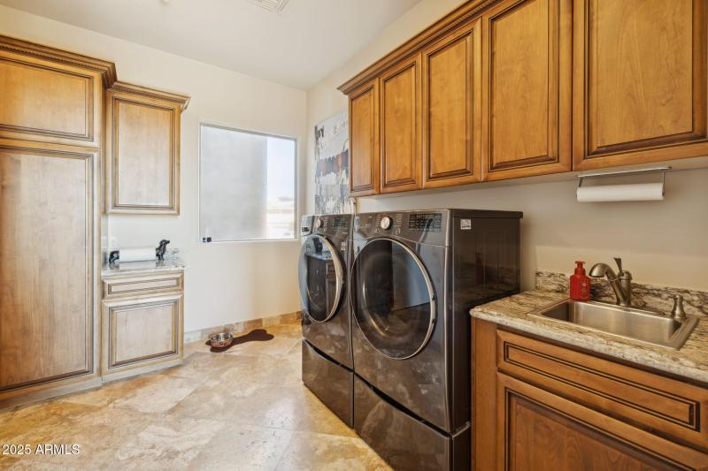 Laundry & Utility Room