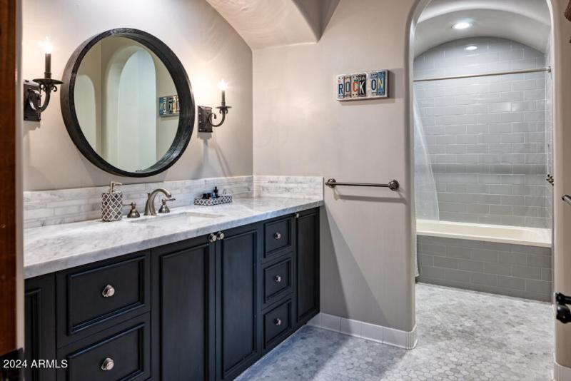 8243 MockingbirdLOW_Andrew Pielage-30