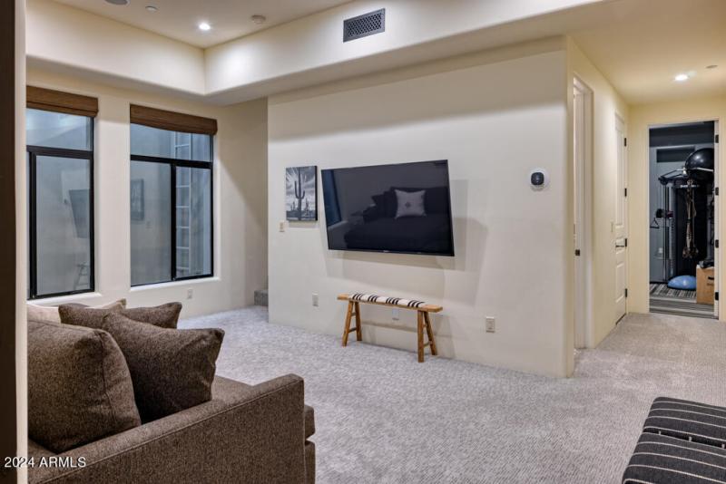 8243 MockingbirdLOW_Andrew Pielage-40