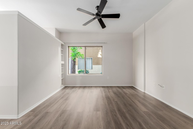 phoenix-biltmore-1-bedroom-condo-living-